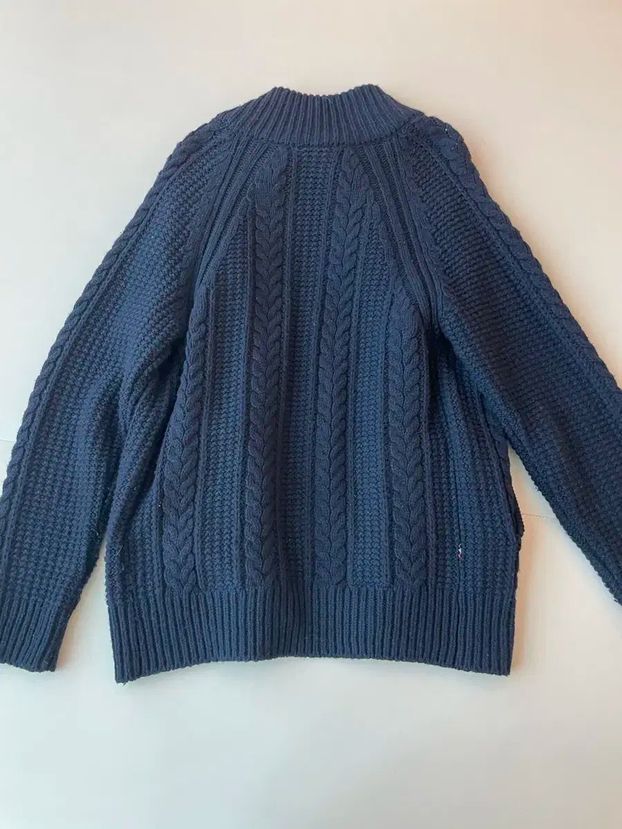 ラコステジップアップカーディガン