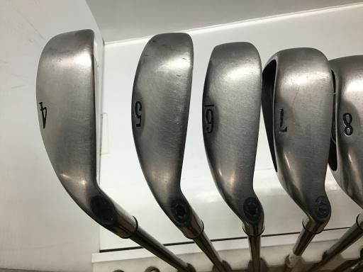 中古】 キャロウェイ BIG BERTHA IRONS(2002) 8S アイアンセット IR