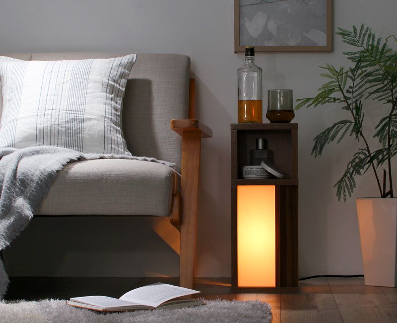 間接照明 サイドテーブル
