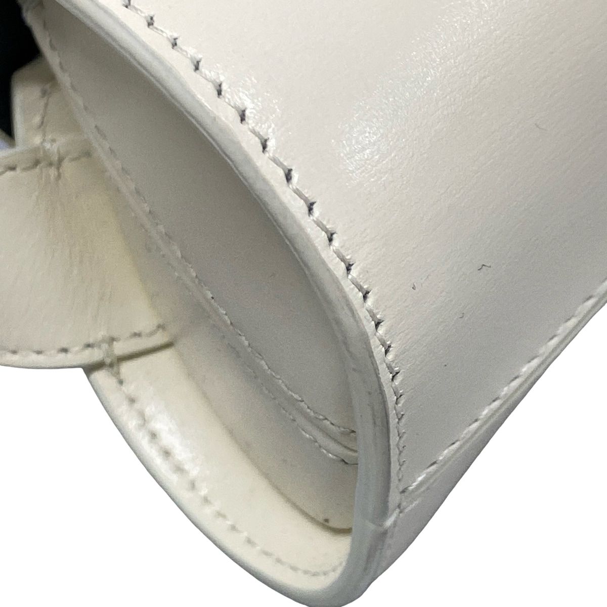 ショルダーバッグ