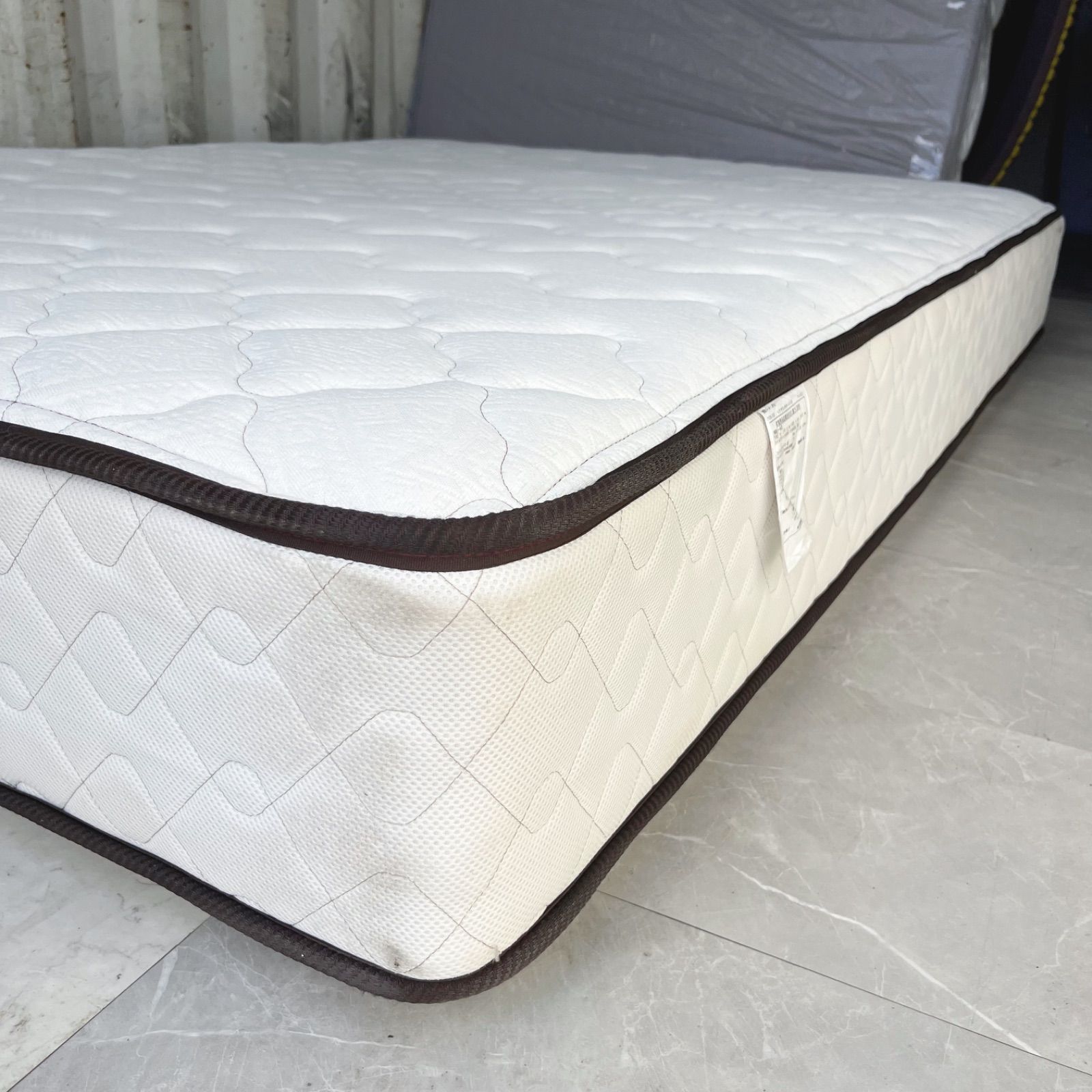 フランスベッド