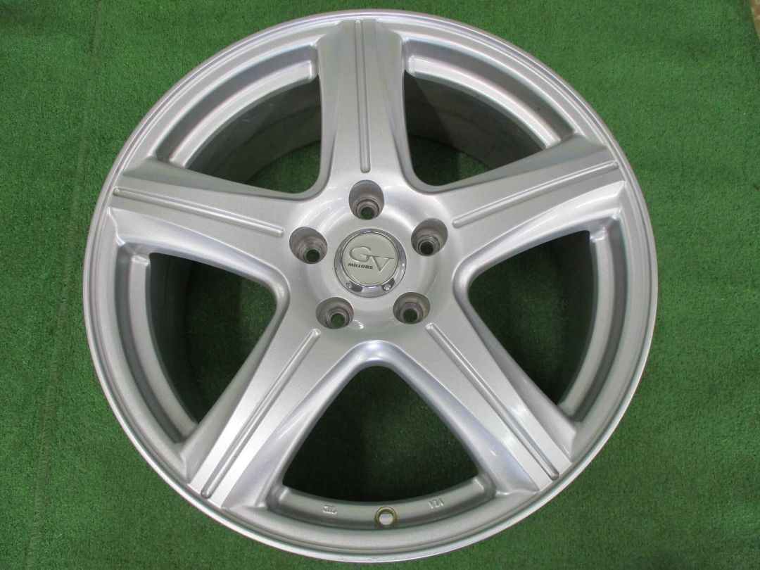 クラウン カムリ