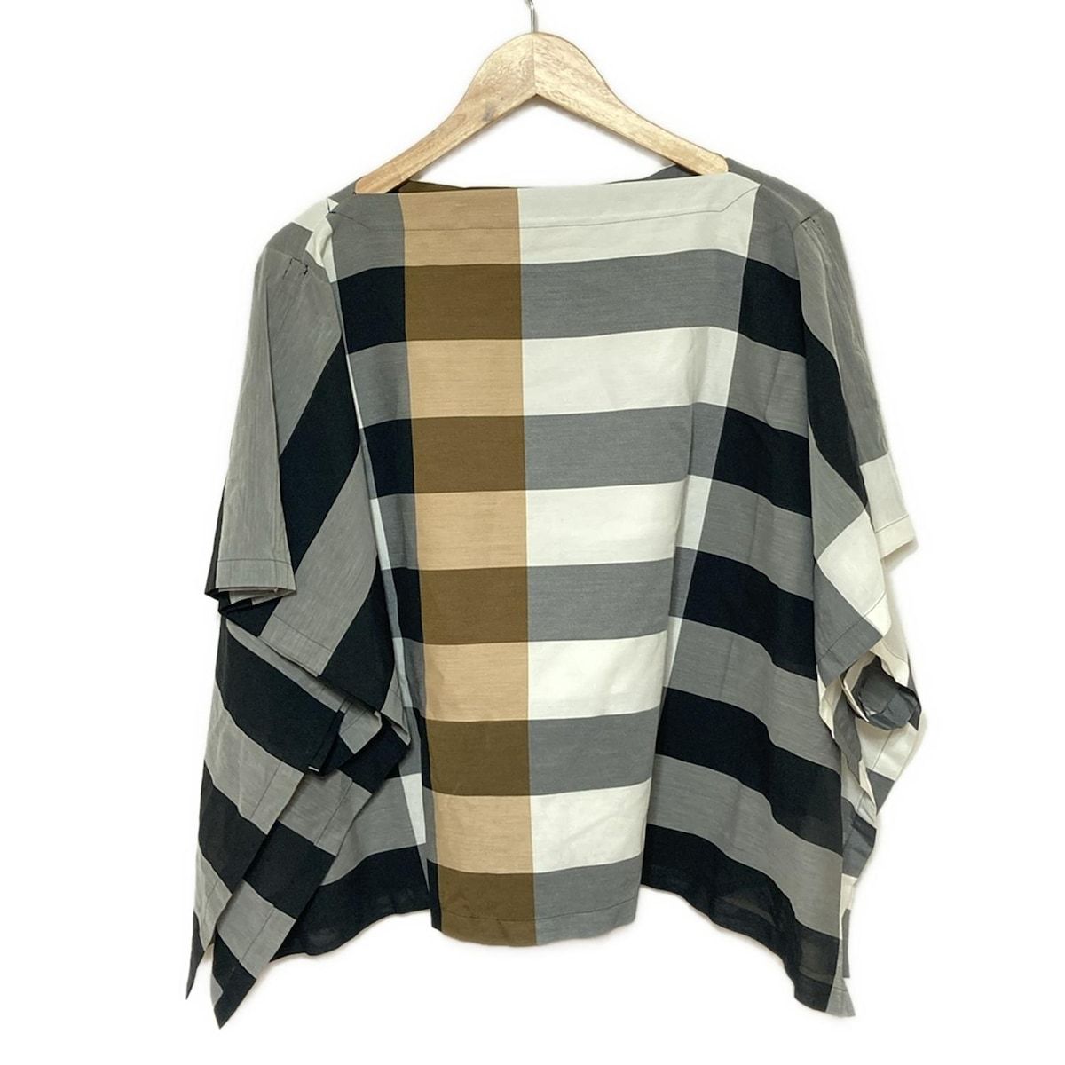 イッセイミヤケ カットソー サイズ2 M レディース - 白×黒×ブラウン 変形袖 チェック柄