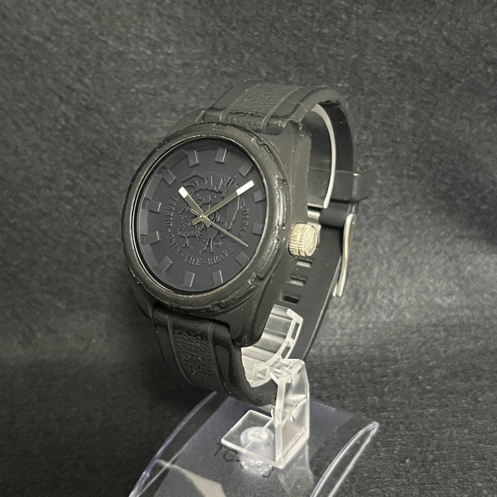 DIESEL ブラック 腕時計 トップ DIESEL◇クォーツ腕時計⁄アナログ