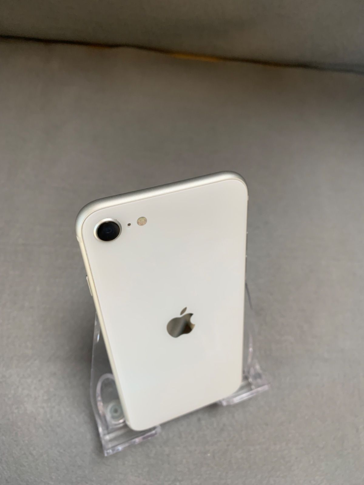 版 SIMフリー iPhoneSE 第2世代 64GB ホワイト色 WWW_OPDRERGINERDOGAN_COM