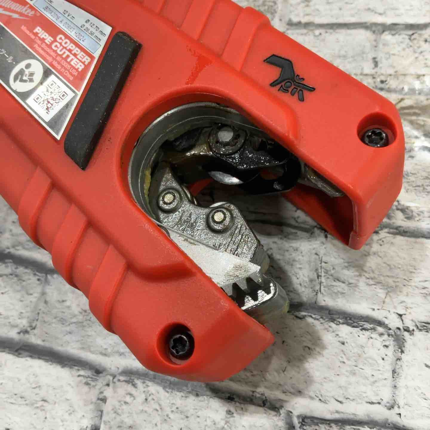 ミルウォーキー パイプカッター C 12 PC 本体のみ