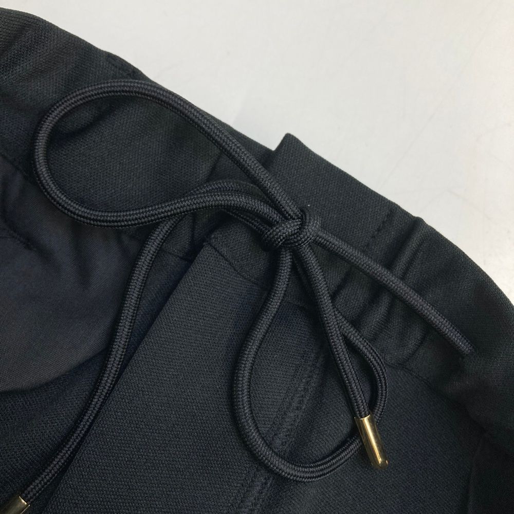 ムータマリン ×LEON