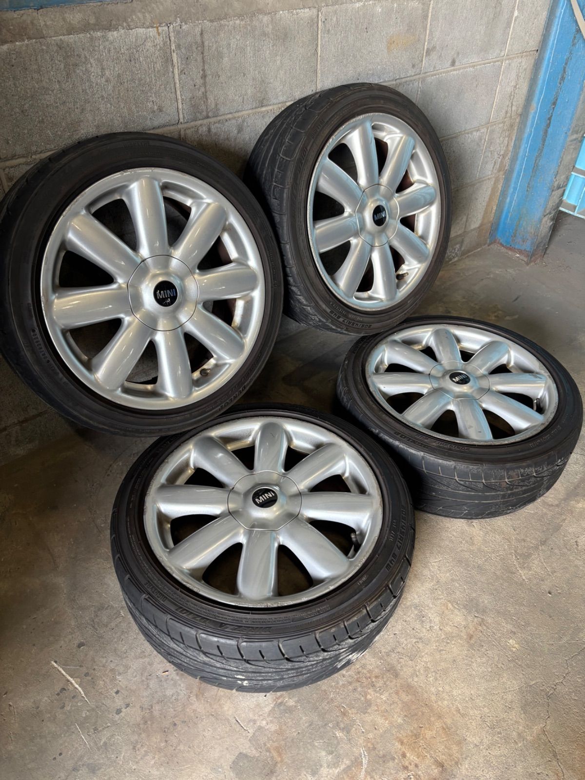 MINI 17インチ R 56 シルバーホイール 8スポーク 4本 205 45 17