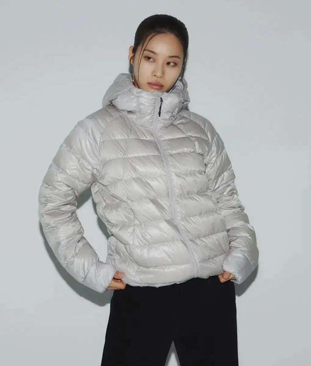 ムシンサ スポーツ アイアンライト ダウンジャケット