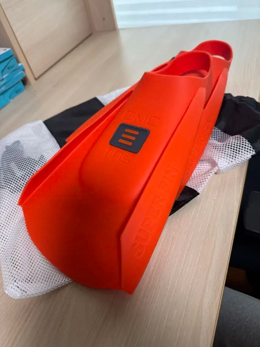 dmc スーパーピン ショートスイムフィン M 260 ー 265