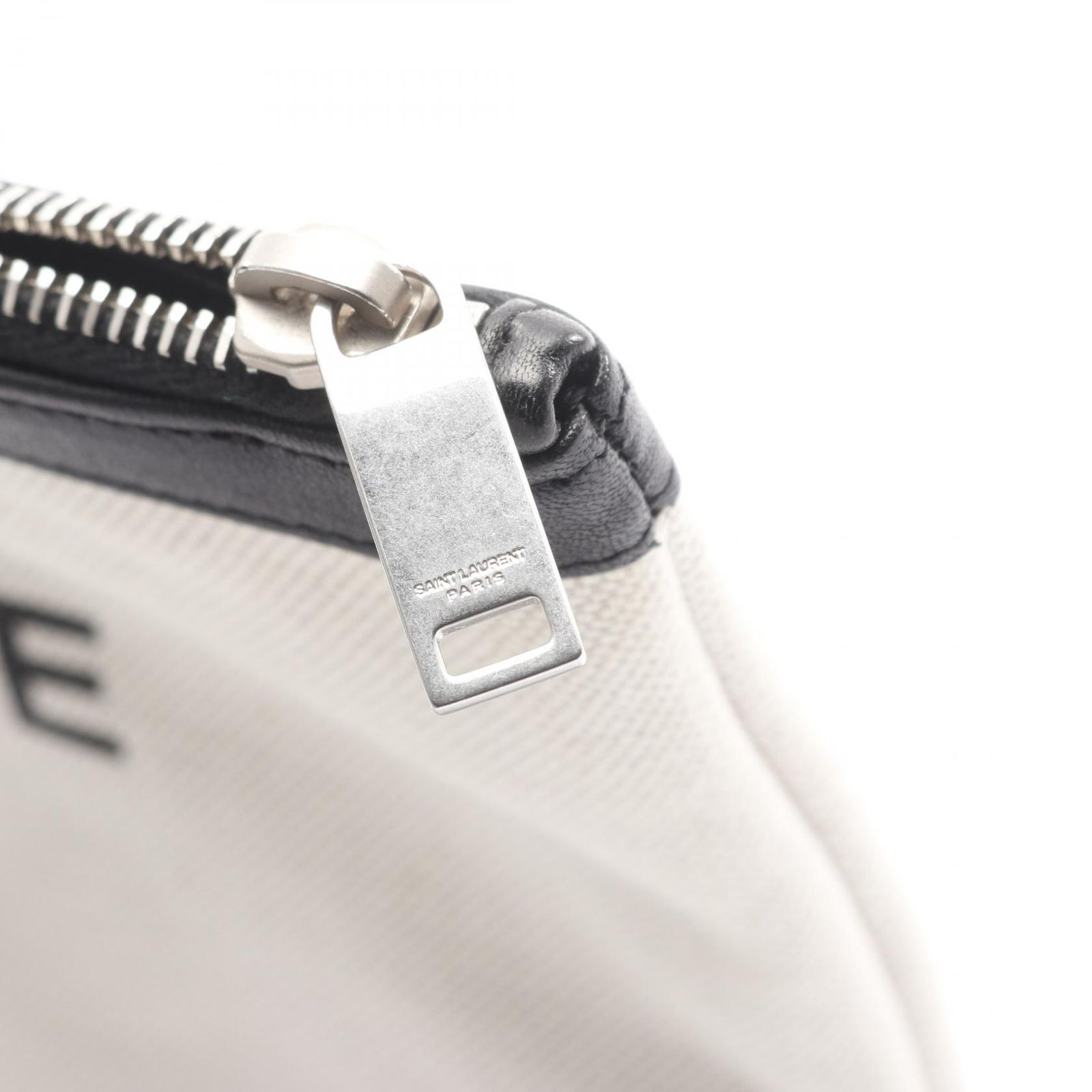 イヴ・サンローラン YVES SAINT LAURENT セカンドバッグ クラッチ  