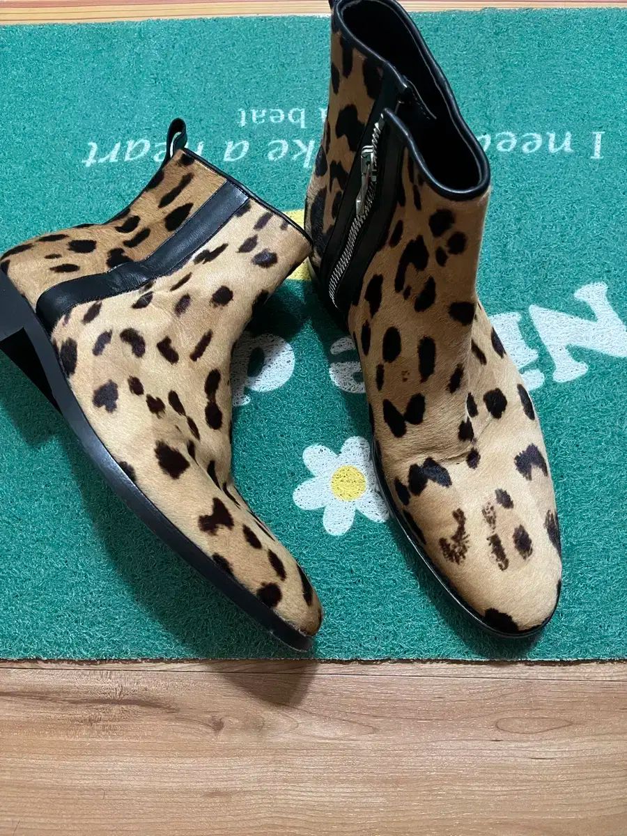 BALMAIN バルマン カーフレザー ヒョウ柄 レオパード ブーツ