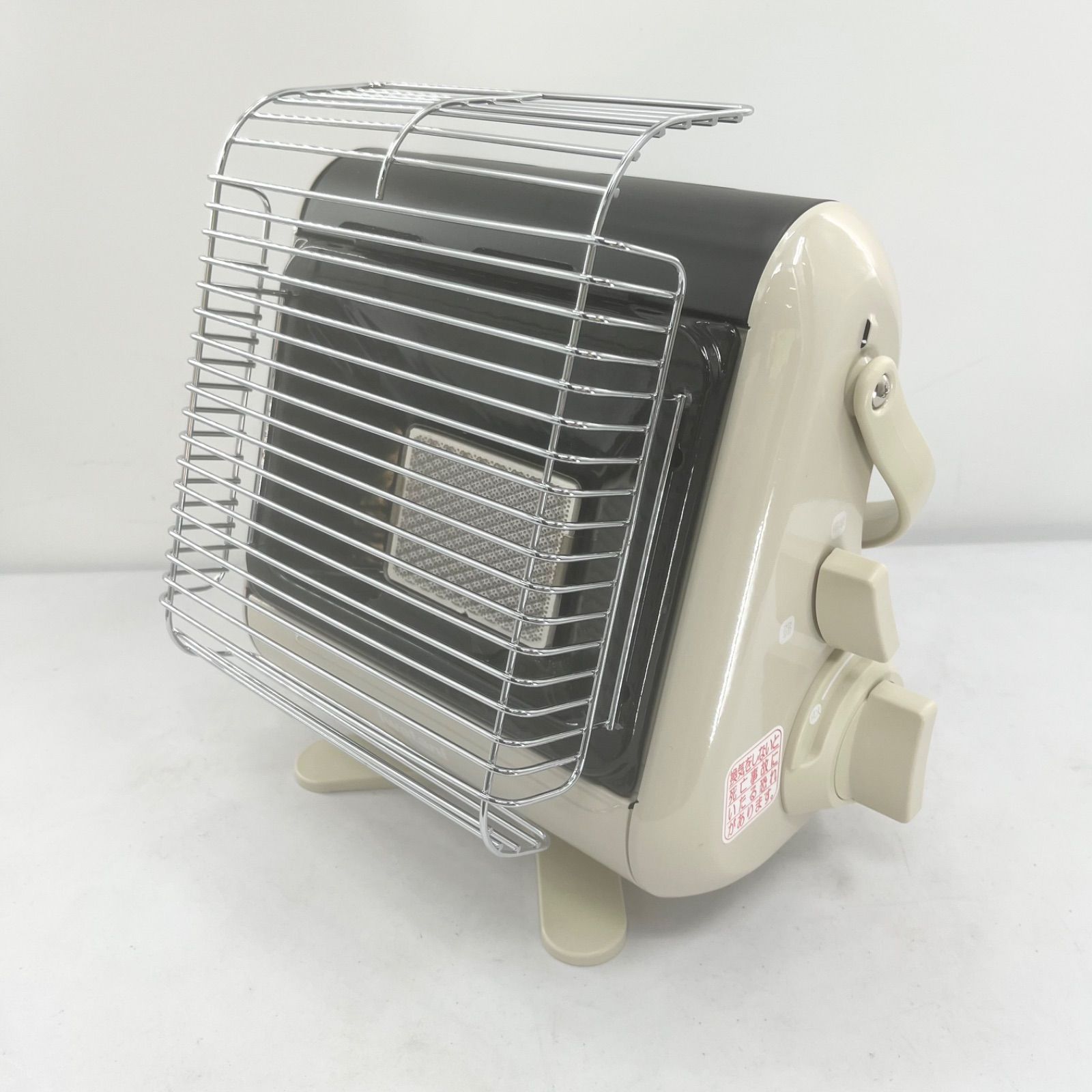 イワタニ Iwatani カセットガスストーブ マイ暖 CB STV MYD 2 アイボリー 電源不要 コードレス 軽量 1 0 kW 暖房器具 コンパクト