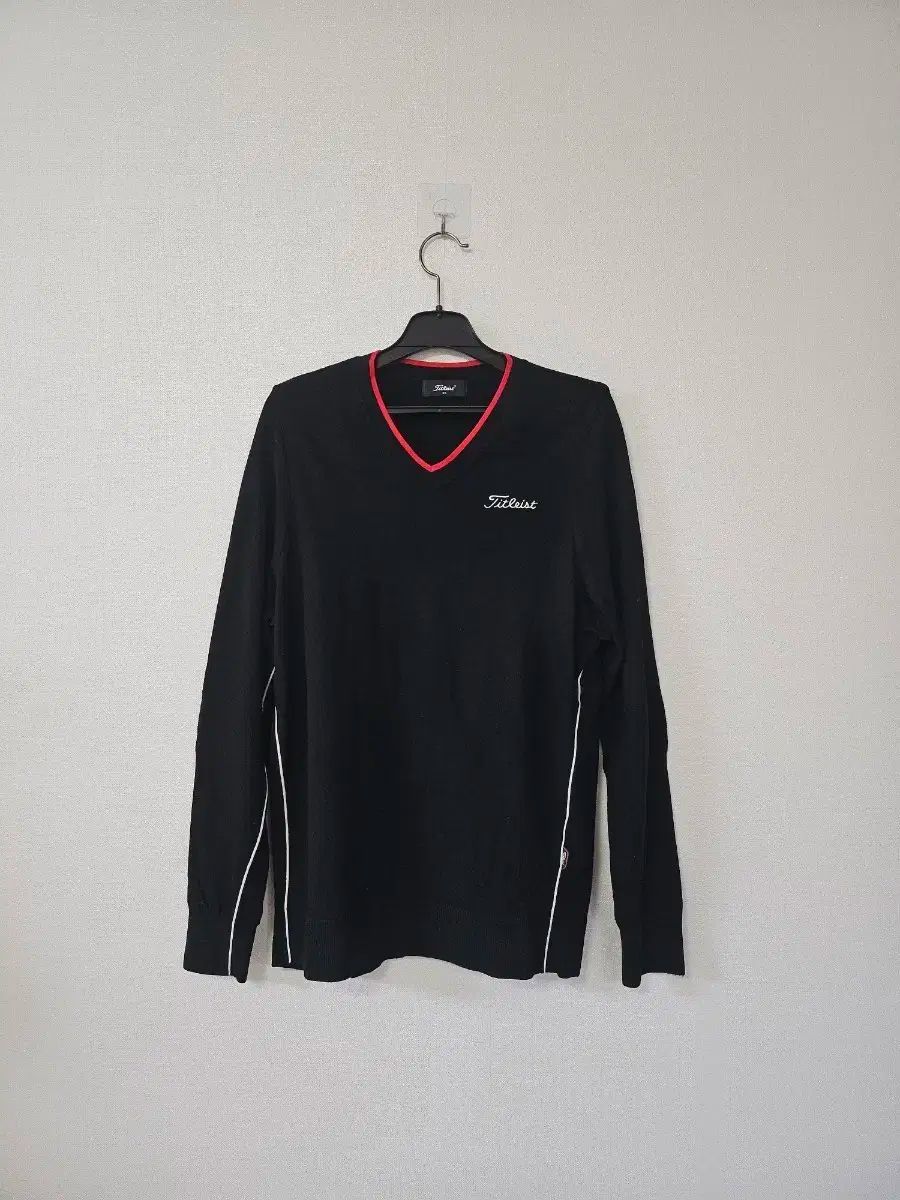 Titleist タイトリスト Vネック ニット ブラック 105