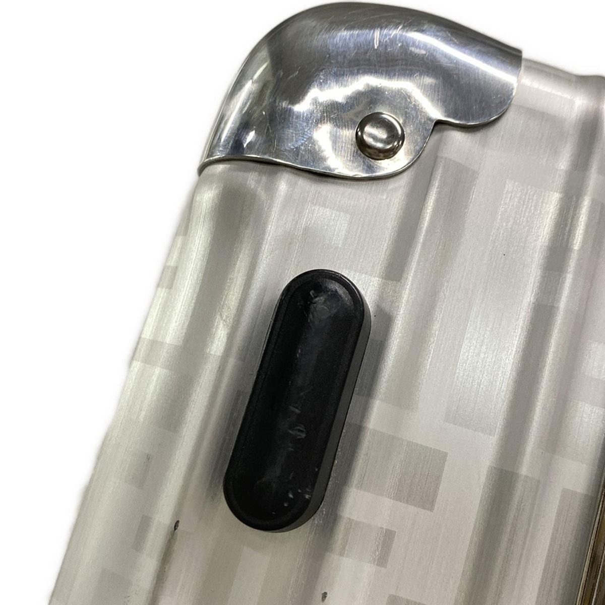 つや消し加工 レザー