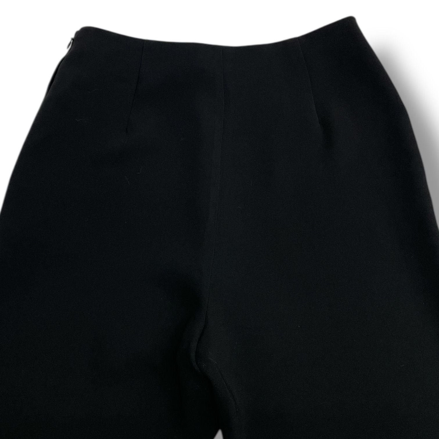 Theory セオリー ワイドクロップドパンツ CLASSIC. CREPE CLEAN Theory セオリー ワイドクロップドパンツ CLASSIC. CREPE CLEAN