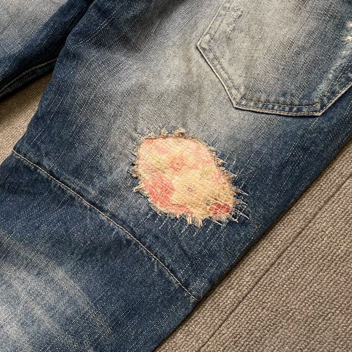 ダブルウェスト