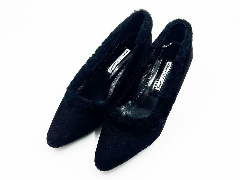 MANOLO BLAHNIK マノロブラニク レディース パンプス ハイヒール 靴 スエード ファー ブラック サイズ 38