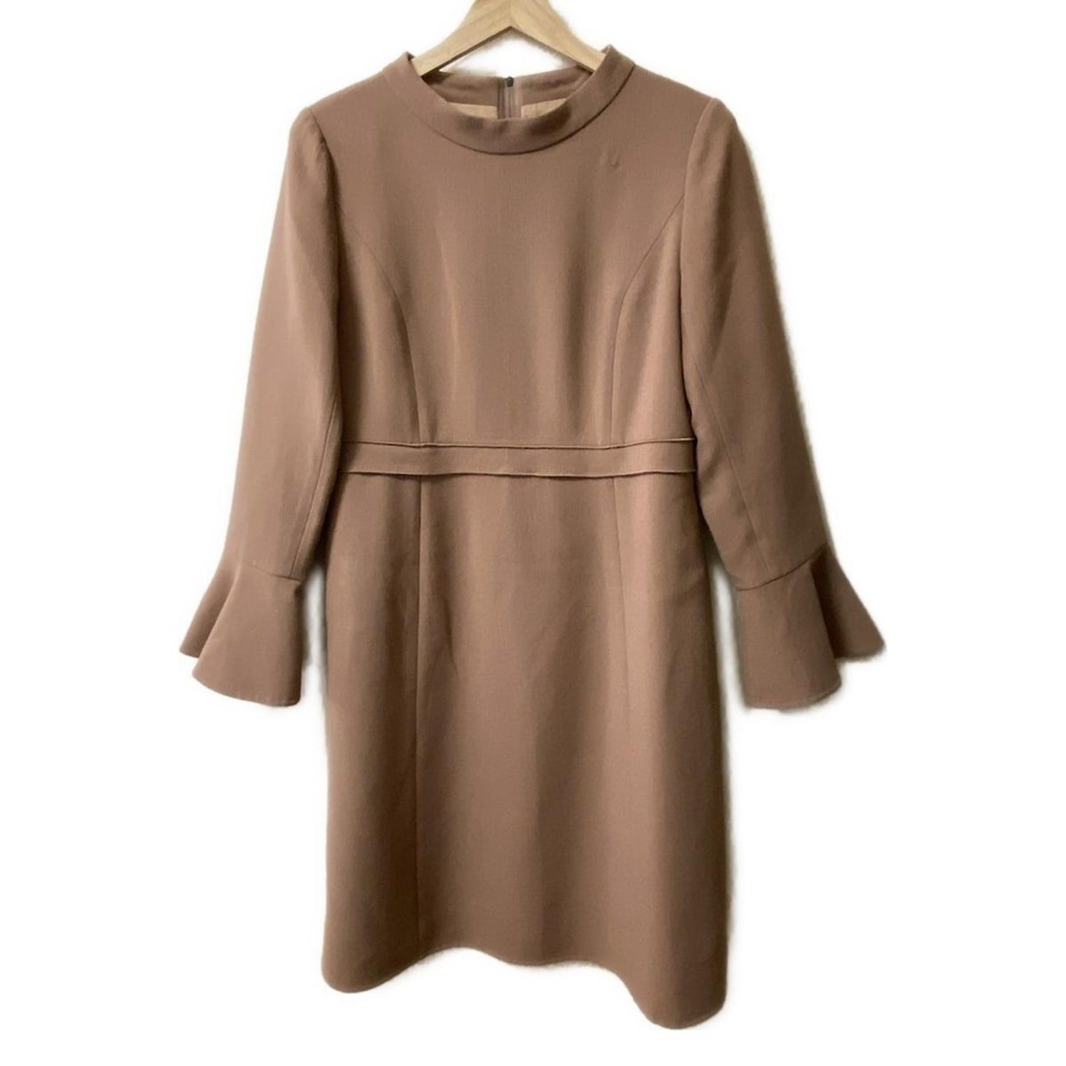 FOXEY(フォクシー) ワンピース サイズ42 L レディース - 37793 ライト