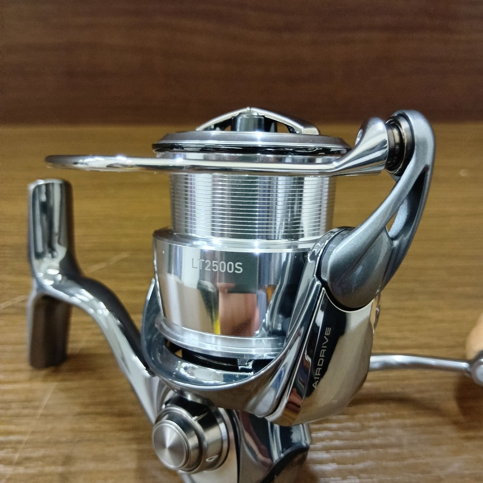 ダイワ（DAIWA）22 EXIST イグジスト LT2500S スピニングリール - メルカリ