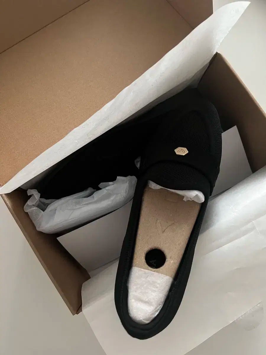 新商品 ビバイア フラット ローファー Eloise 240 18万ウォン台