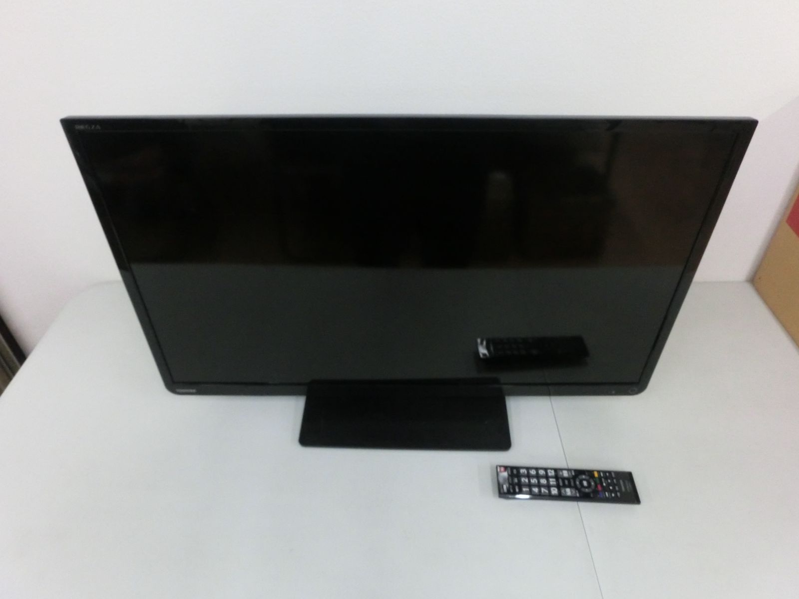 TAKA54-07 TOSHIBA 東芝 REGZA レグザ 32型 液晶テレビ 32S8