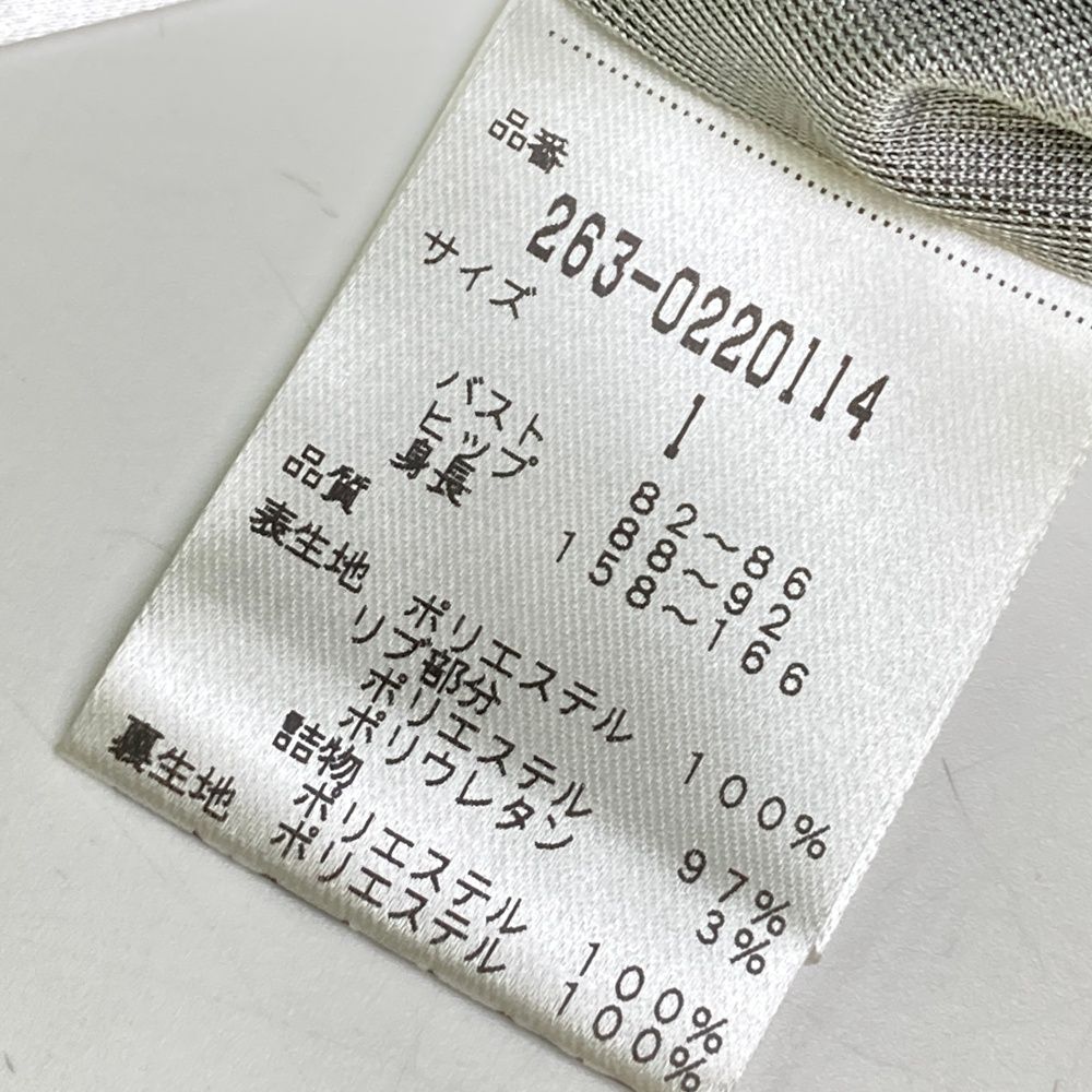 240101467711 ゴルフウェア