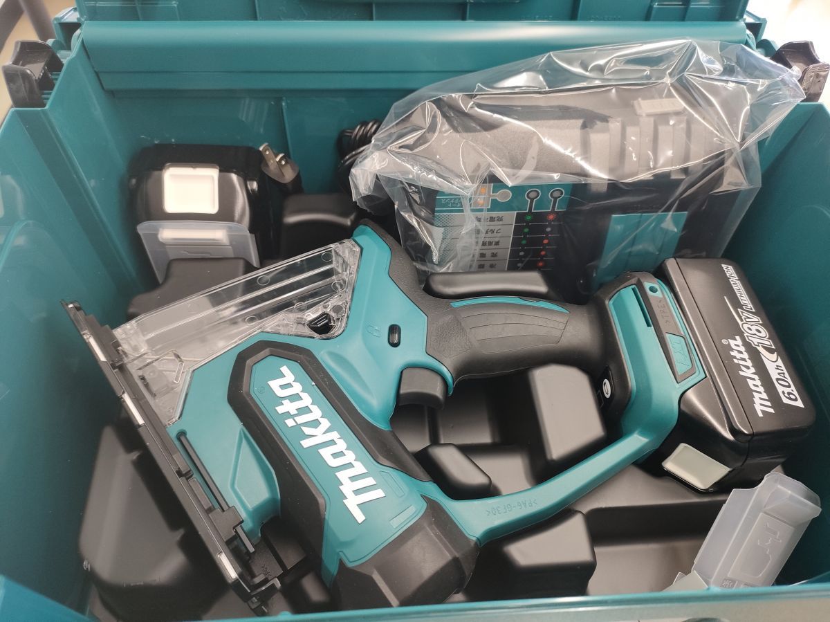 マキタ SD180DRGX 18V 充電式ボードカッタ フルセット 純正バッテリ2個 充電器 ハンズクラフト宮崎新名爪