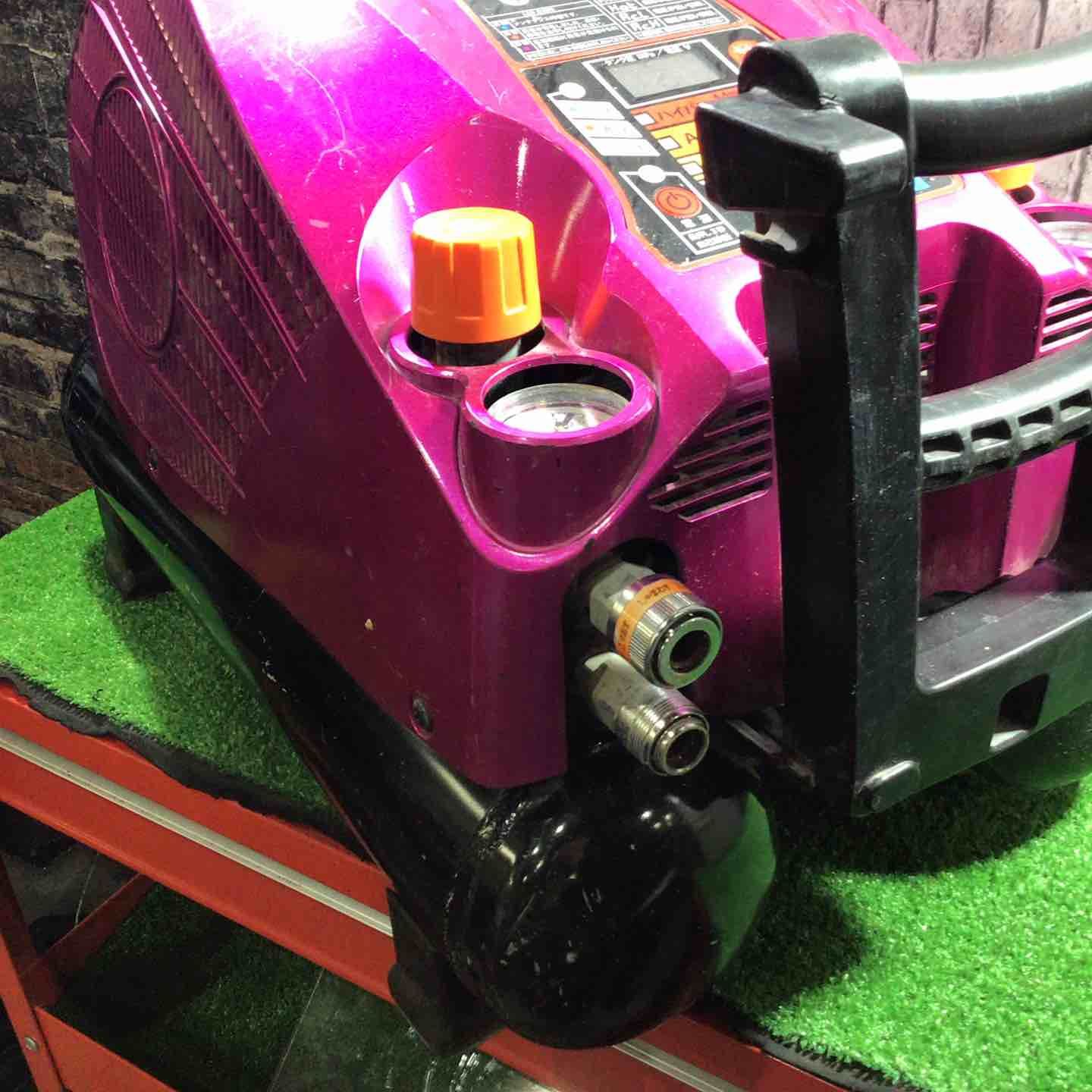 エアコンプレッサー AK