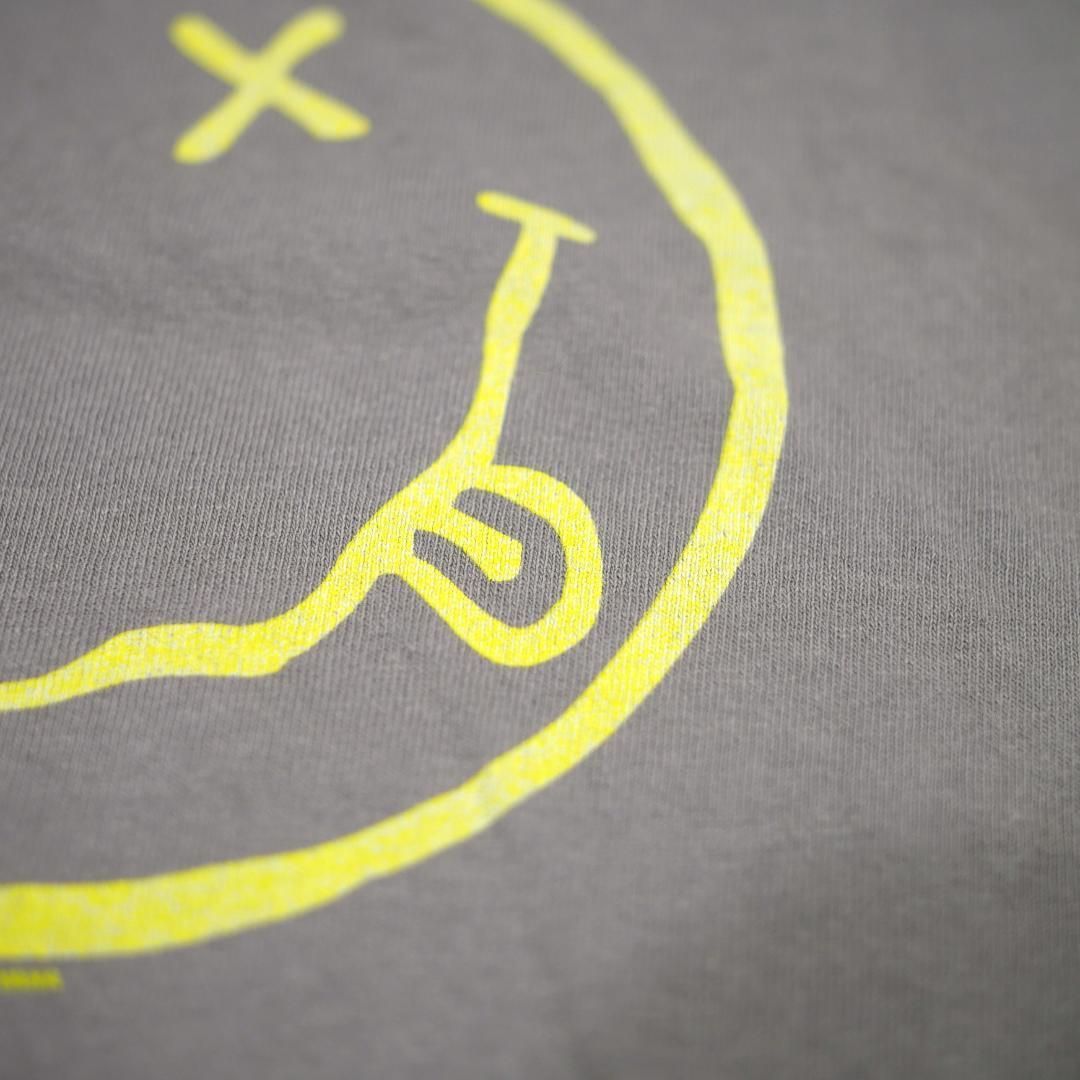 M】00s NIRVANA ニルヴァーナ ©2003 Tシャツ Smiley Face スマイリー
