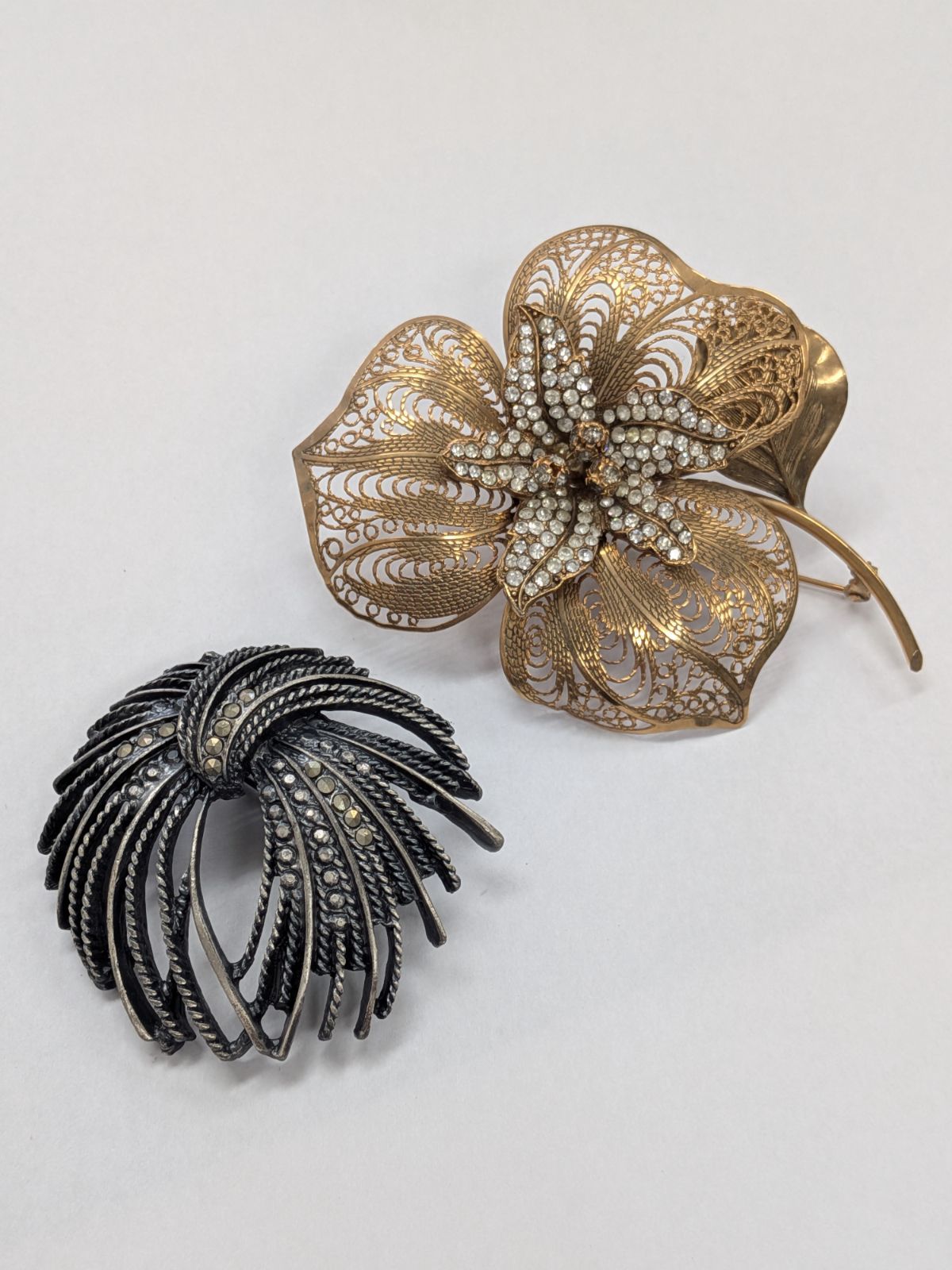 MONET イヤリング