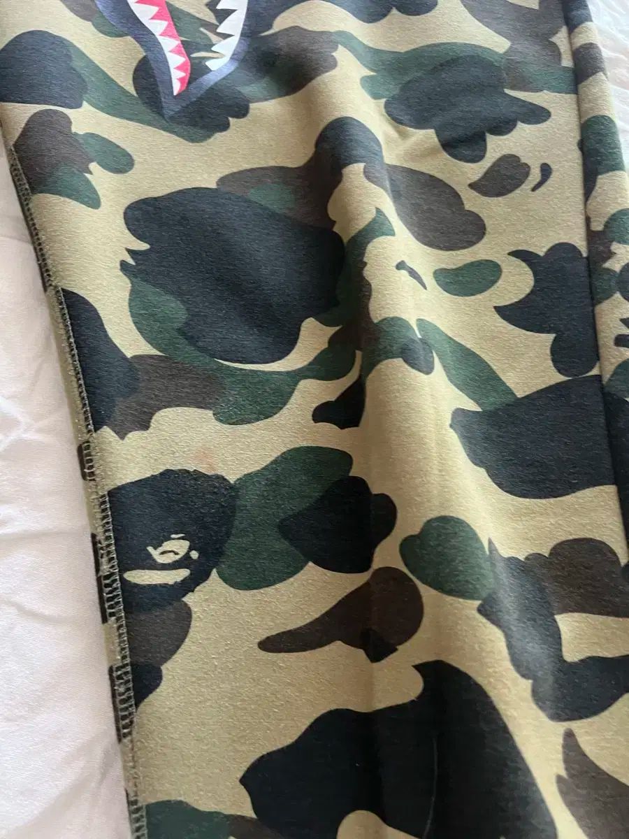  アベイシングエイプ 迷彩柄 シャーク スウェット ジョガーパンツ スウェットパンツ パンツ