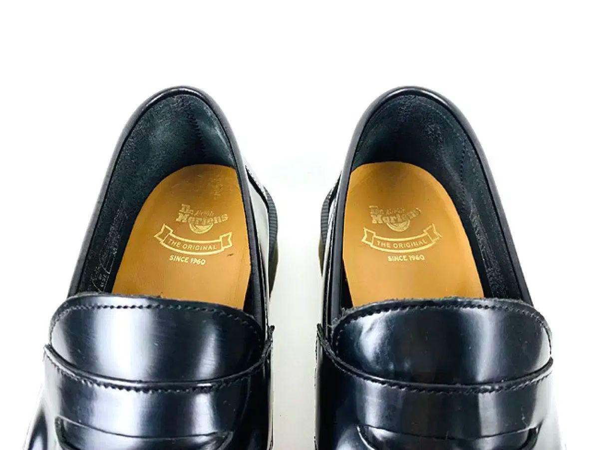 ドクターマーチン エボット