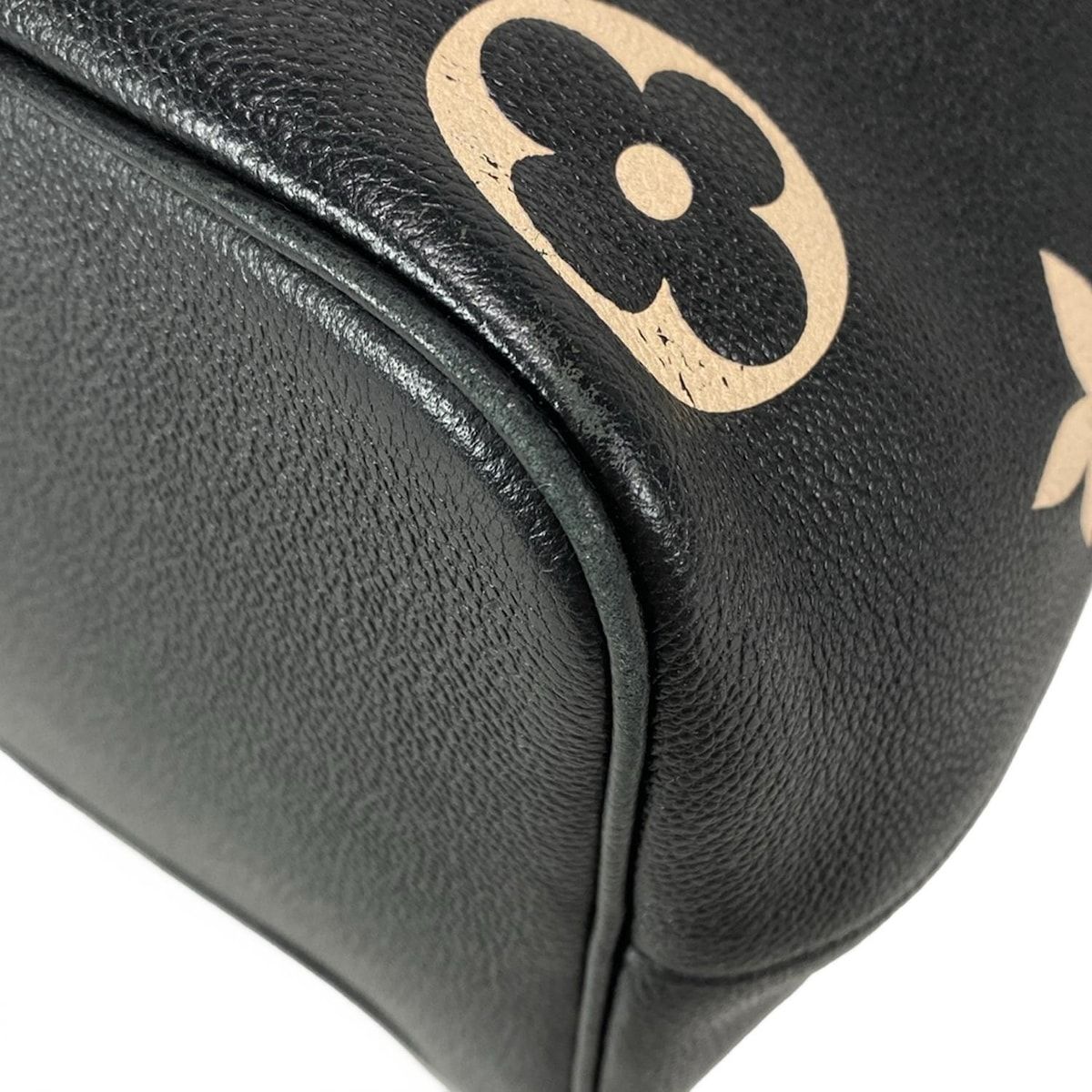 バイ モノグラムアンプラント