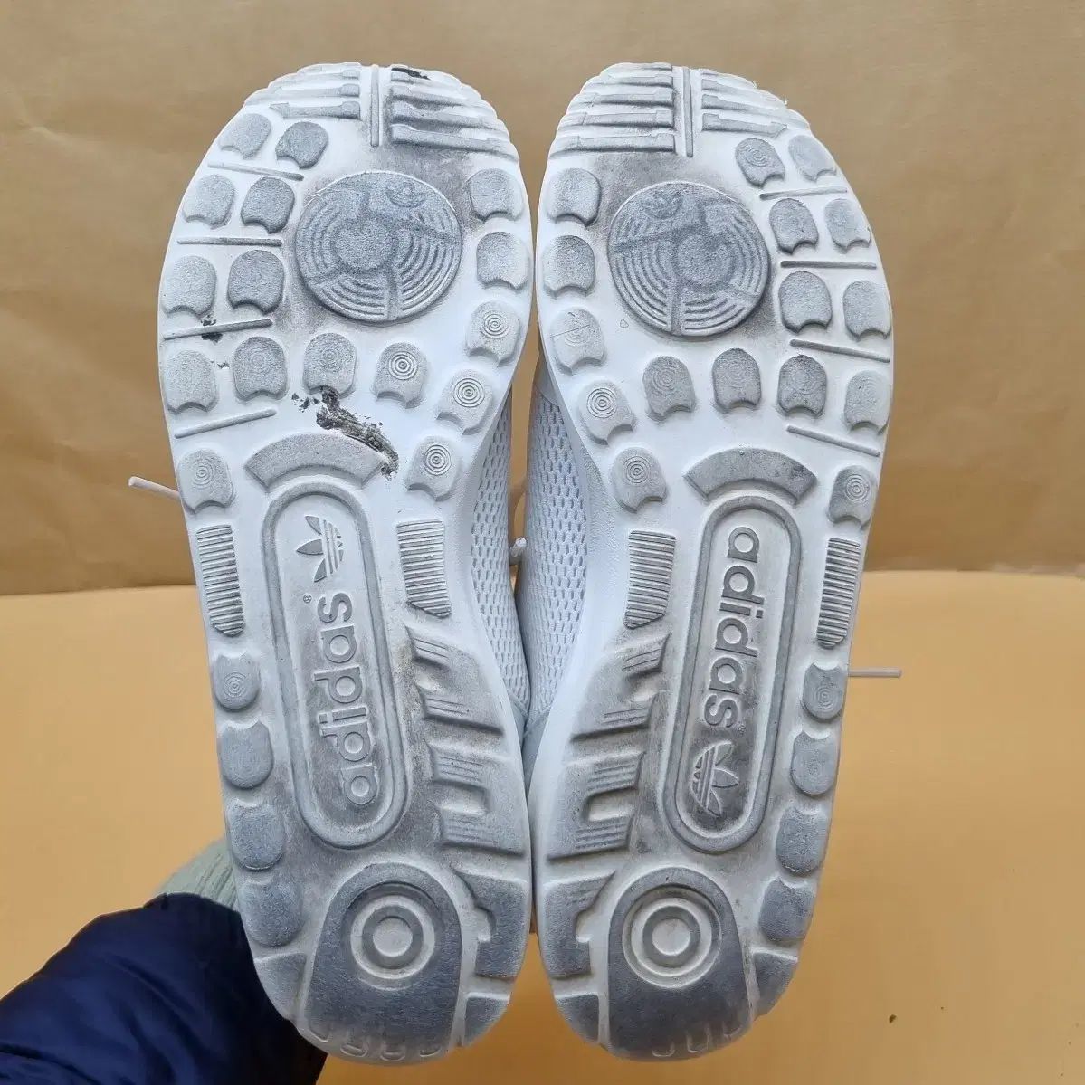 adidas スニーカー アディダス ZXラックス スニーカー 25センチ - メルカリ