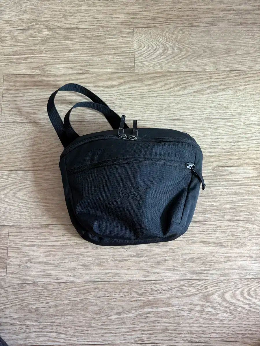 ARC TERYX アークテリクス マンティス２ ブラック