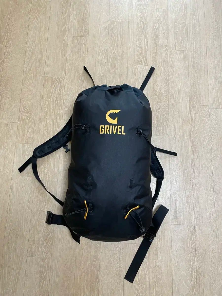 グリーベル スパルタン 30L 90 防水 ロールトップ 登山 リュック backpack