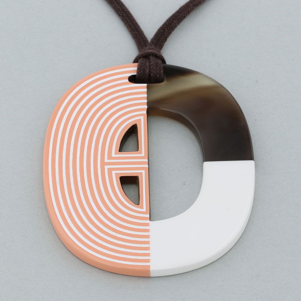 エルメス　イムス　バッファローホーン　ペンダント HERMES エルメス バッファローホーン イムスバッファローホーン