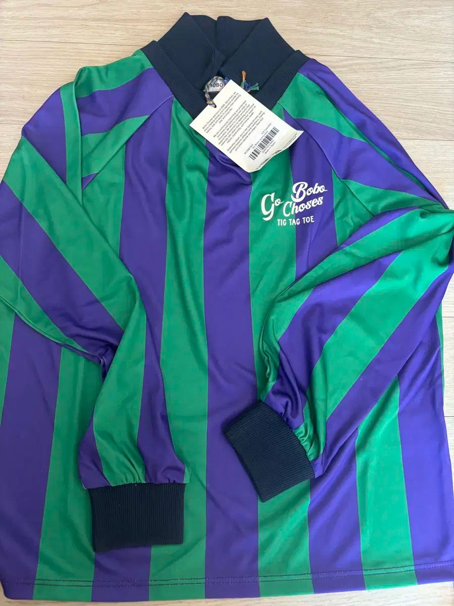 ボボショーズ サッカーTシャツ