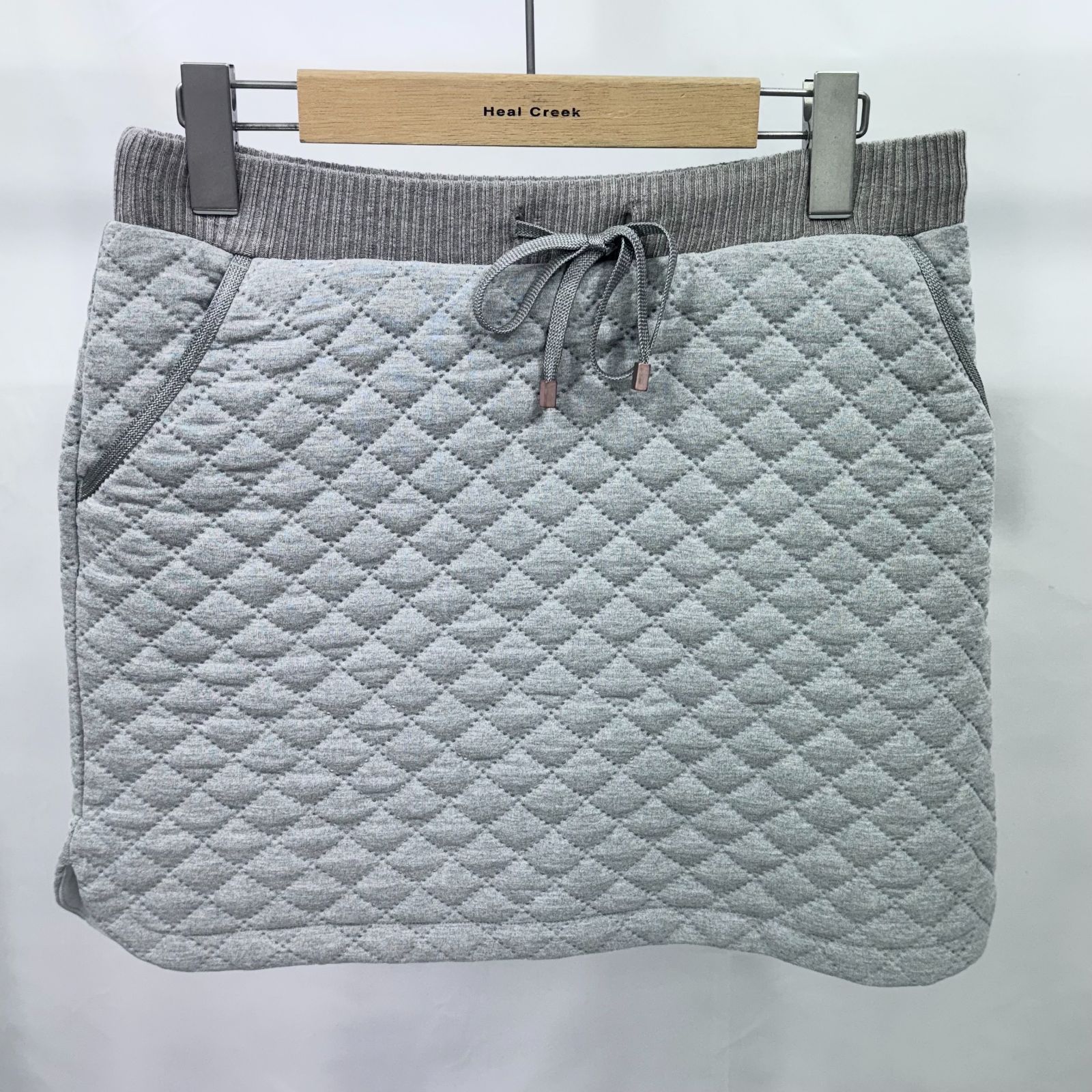 HEAL CREEK ヒールクリーク レディース キルトスカート ライトグレー サイズ40.42