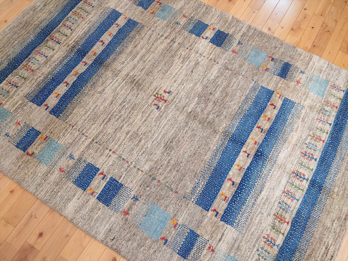 ペルシャ ギャッベ