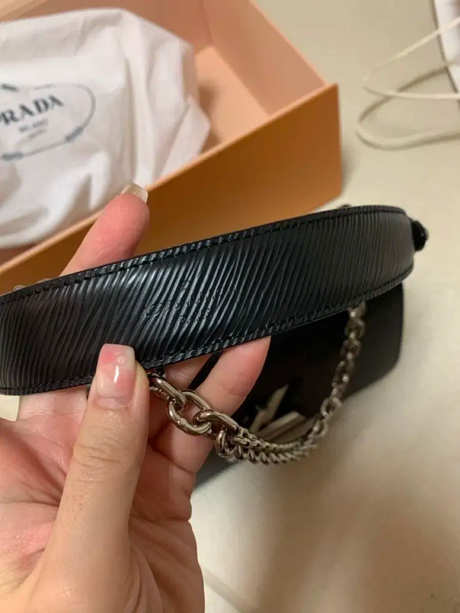 Vuitton ルイヴィトン