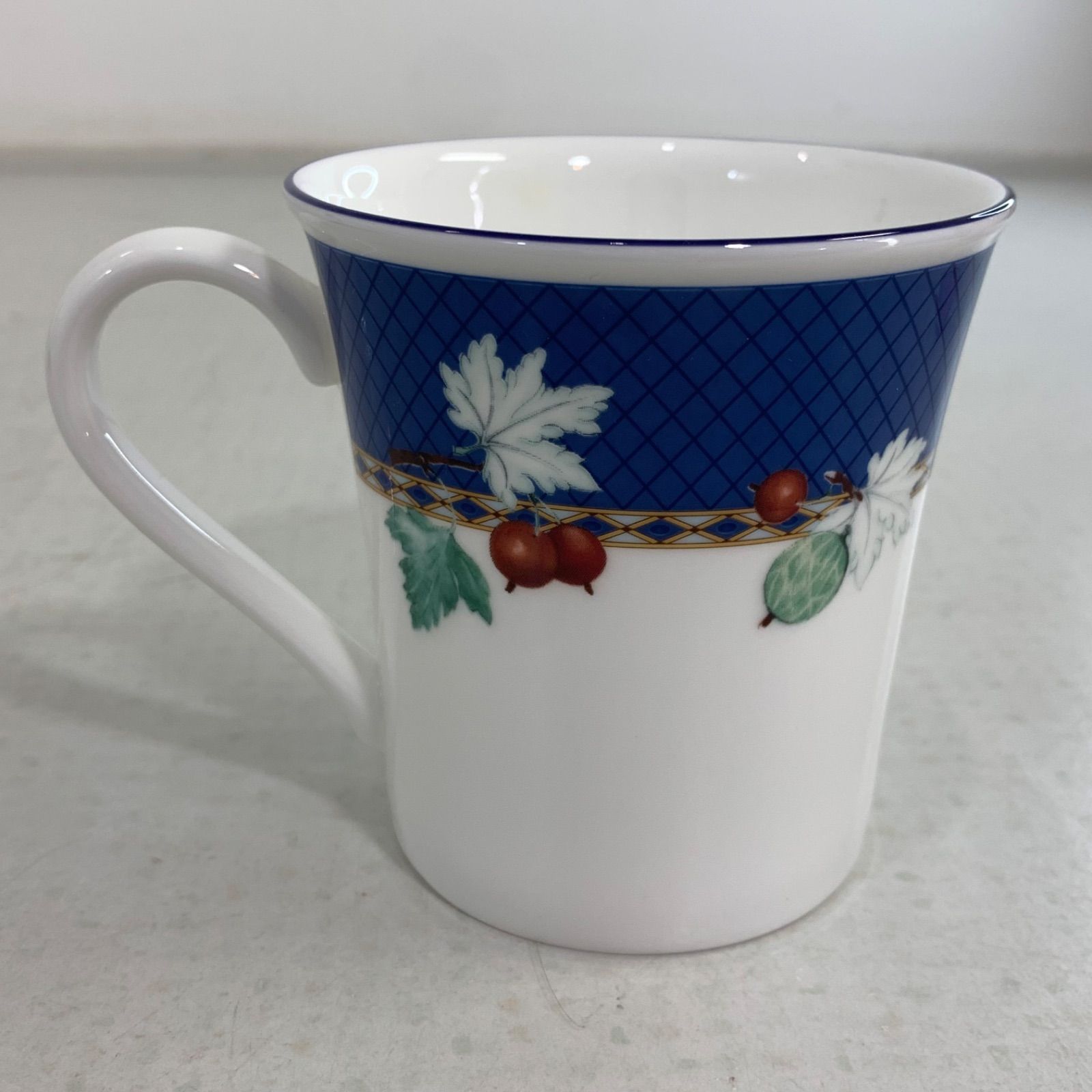 値下げ中】新品 WEDGWOOD フルーツシンフォニー マグカップ 2客 