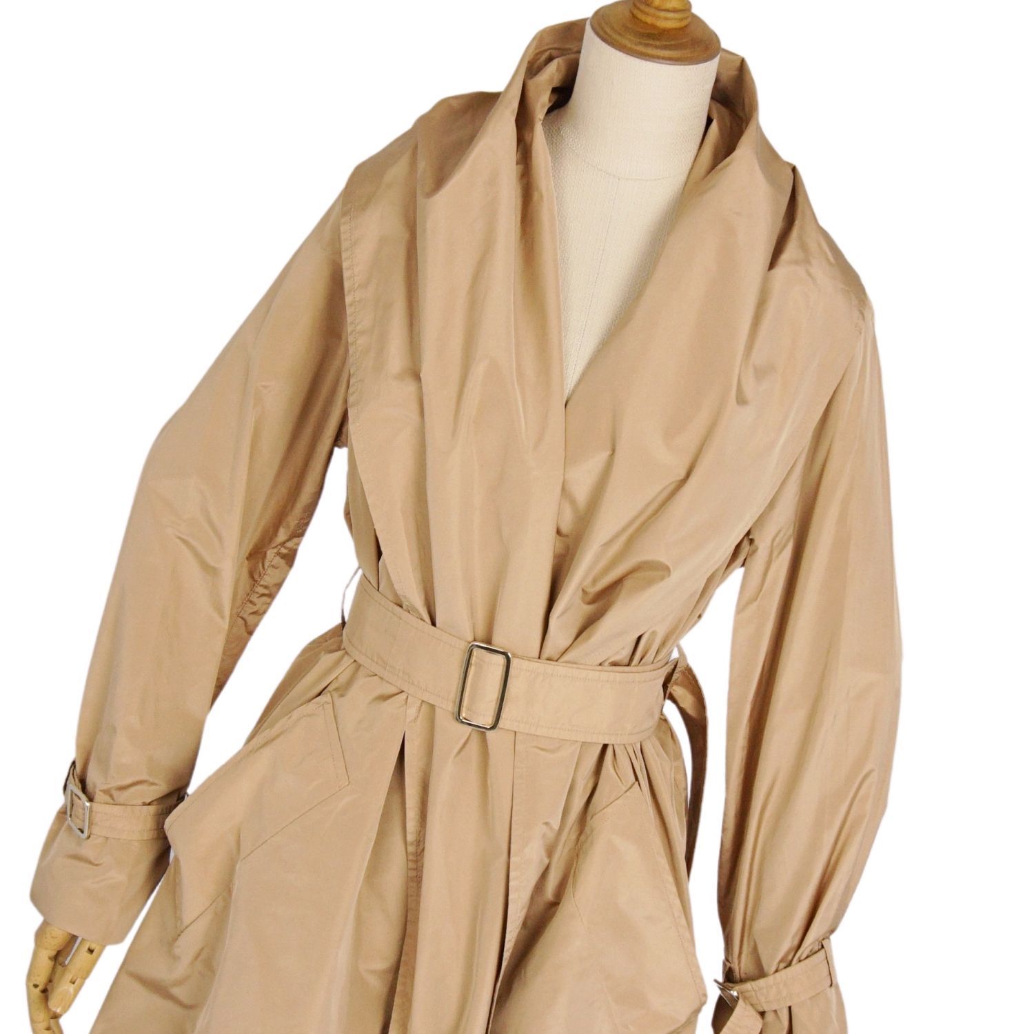 美品 マックスマーラ Max Mara 2019 ベルト付き ロングコート ボタ