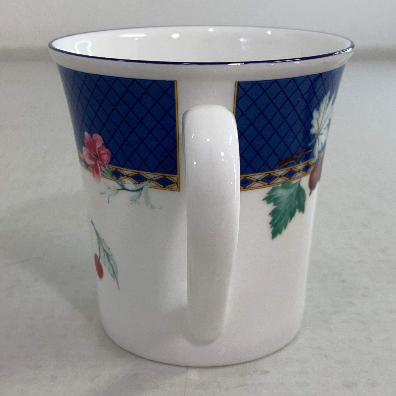 値下げ中】新品 WEDGWOOD フルーツシンフォニー マグカップ 2客