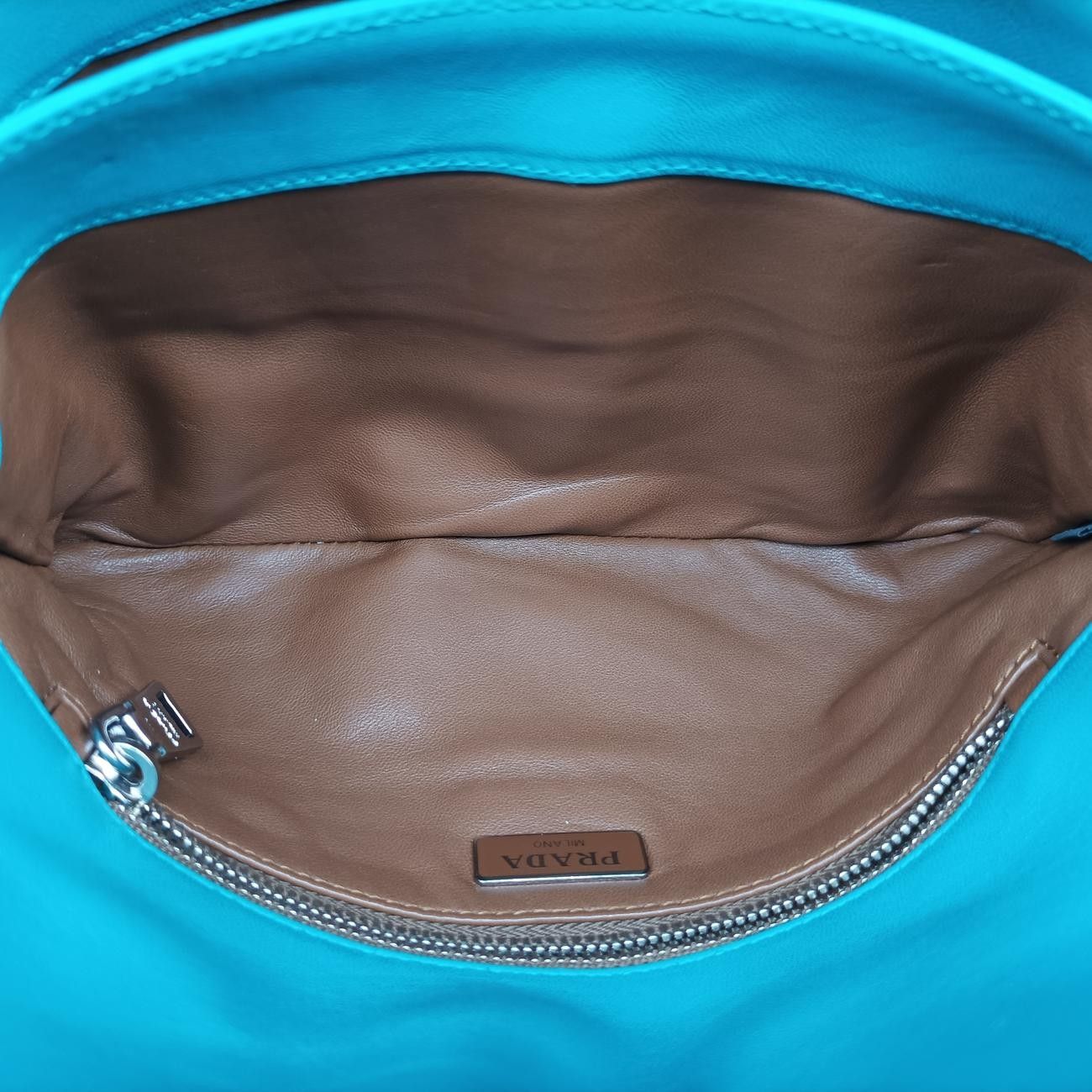 ハンドバッグブルーナッパレザー233