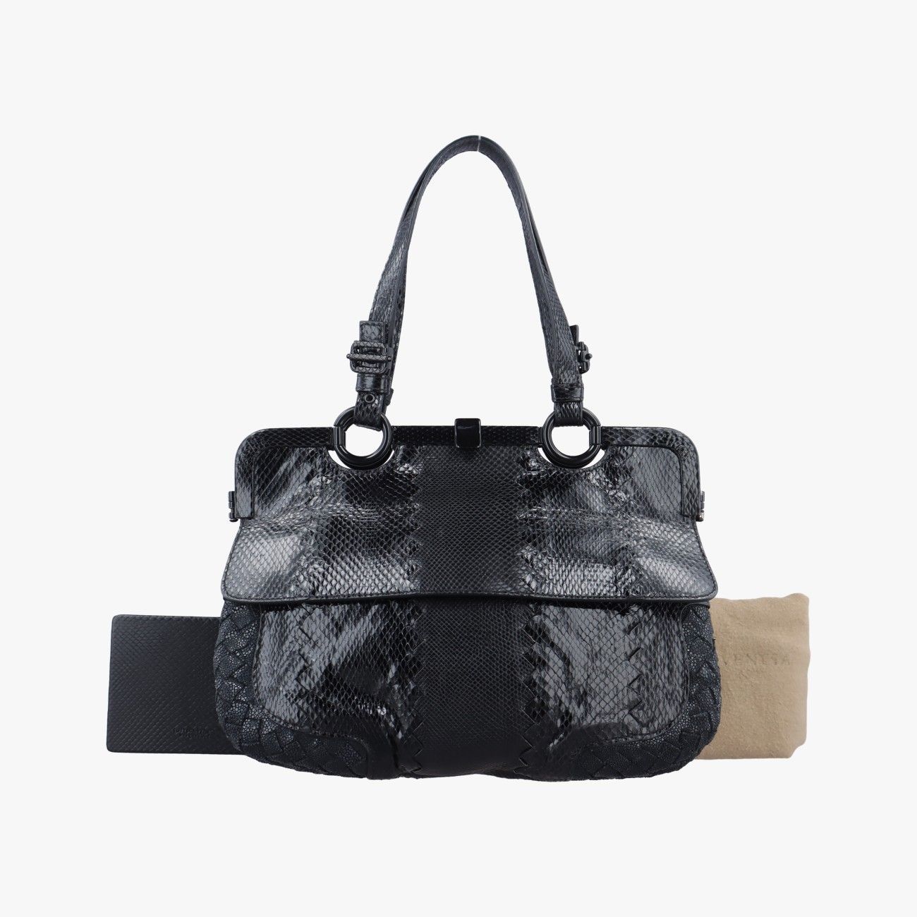 ボッテガヴェネタBottega Venetaイントレチャート ブラック レザーxヘビ革 B02434049U