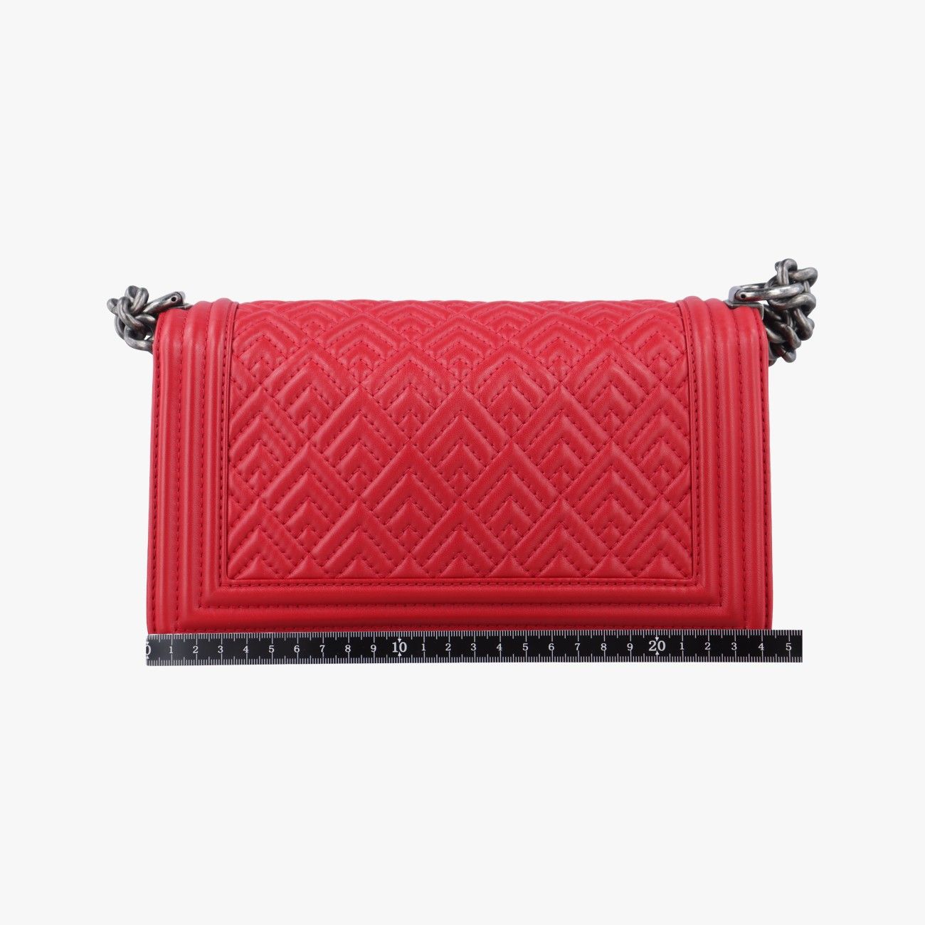 シャネルChanelボーイシャネル レッド ラムスキン A67086 21462871