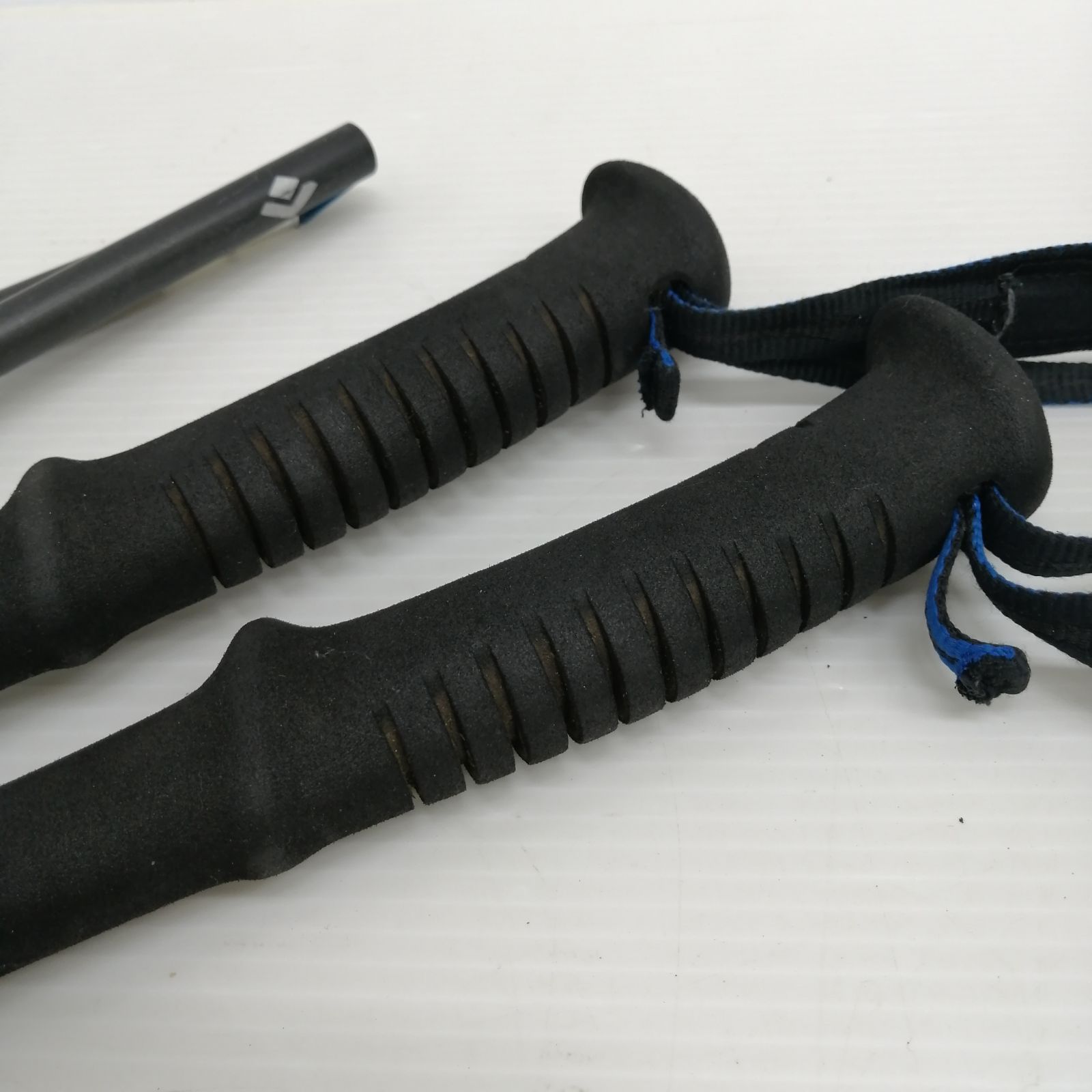 トレッキングポール Distance