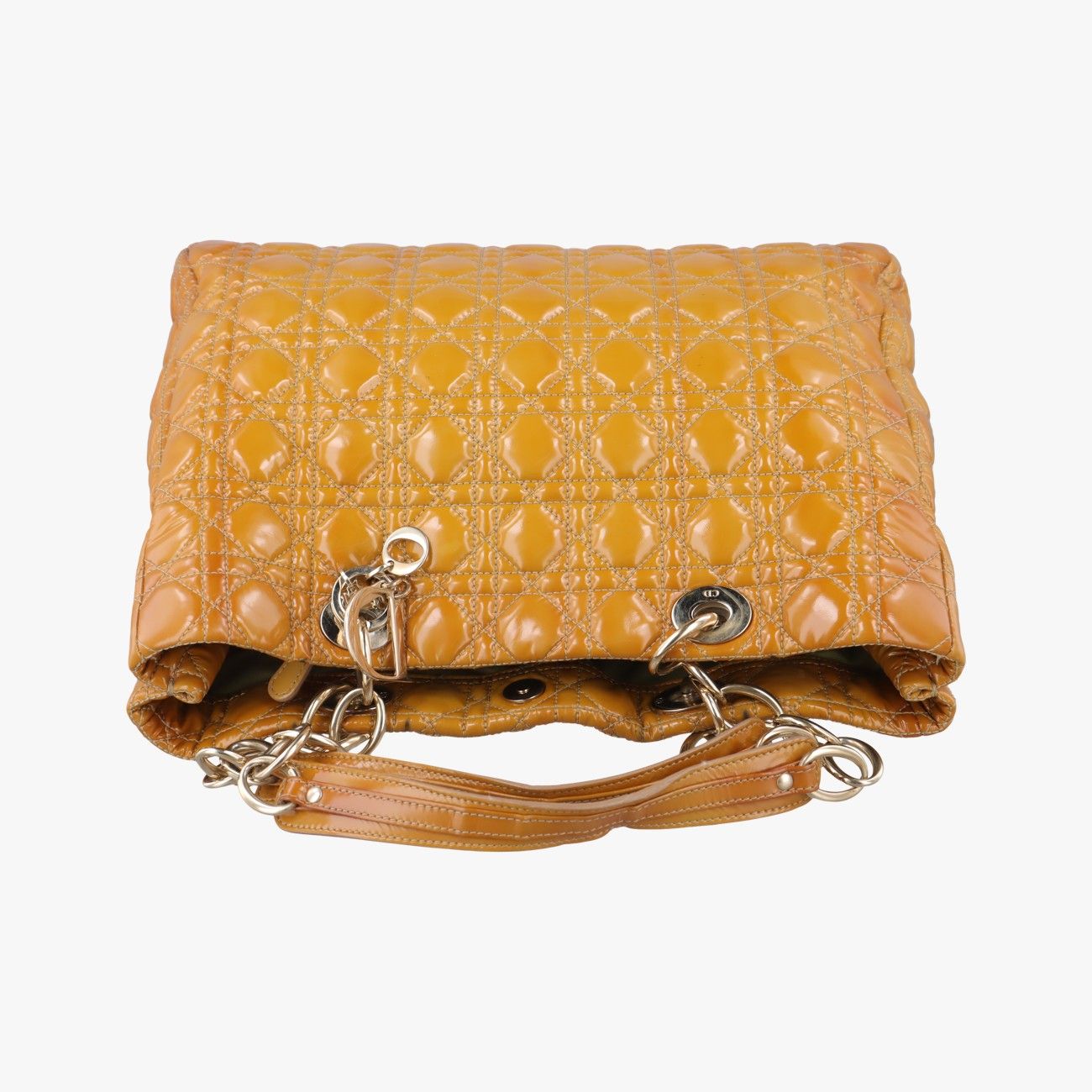 クリスチャンディオールChristian Diorディオールソフト イエロー パテント 01-RU-1120 DECORATOM_COM_BR